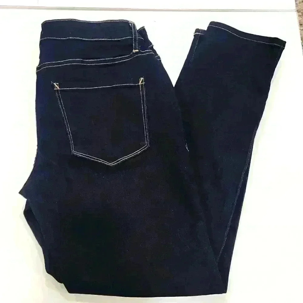 A.N.A. Stretchy Jeans - Picture 3 of 6